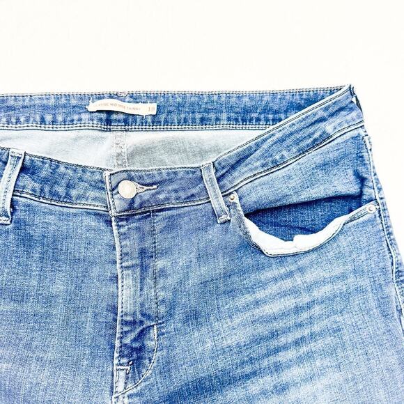 Levi's Classic Mid Rise Skinny Medium Wash Denim Jeans Size 18 - Picture 6 of 9